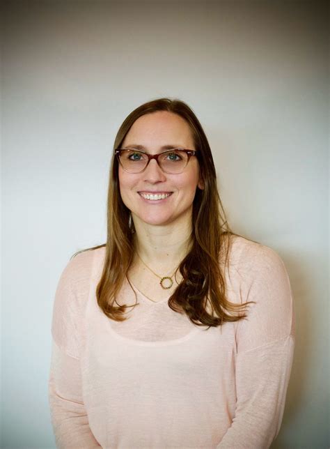 Dr. Chelsea Ray, MD .